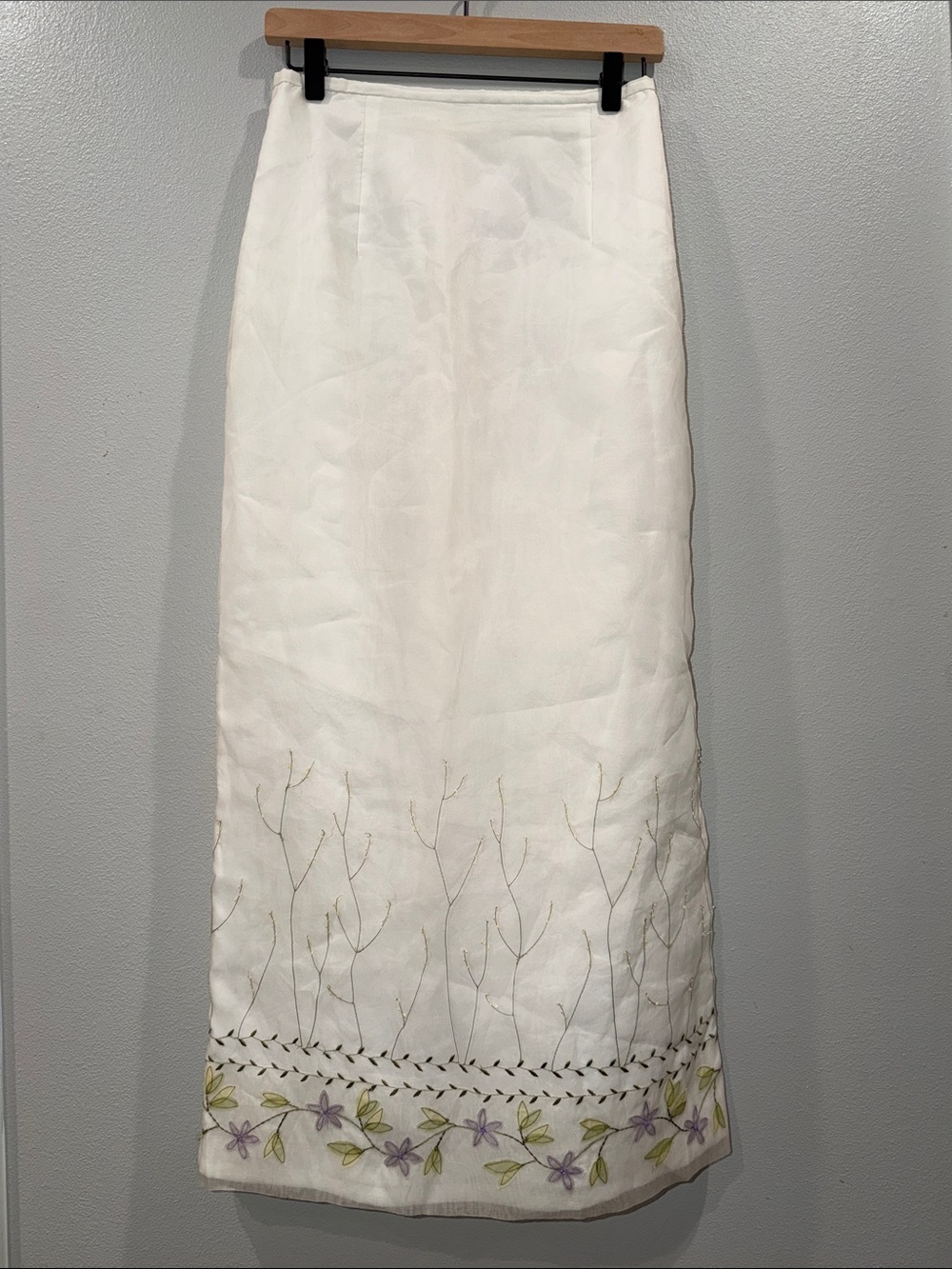 Embroidered White Maxi Skirt with Floral Hem Size Medium